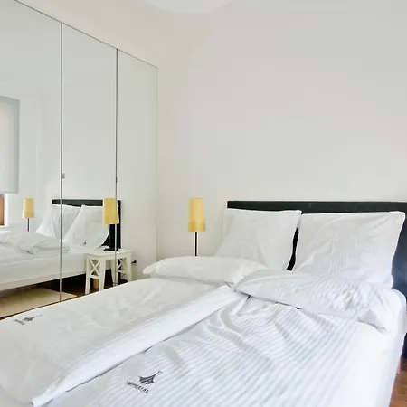 Imperial Aquarius V *